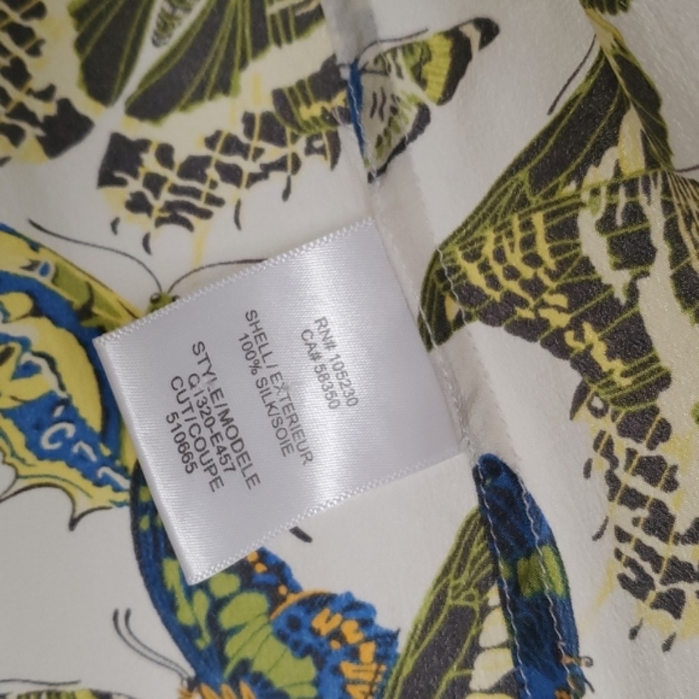 Equipment Femme Silk Butterfly Print Top - Picture 6 of 7